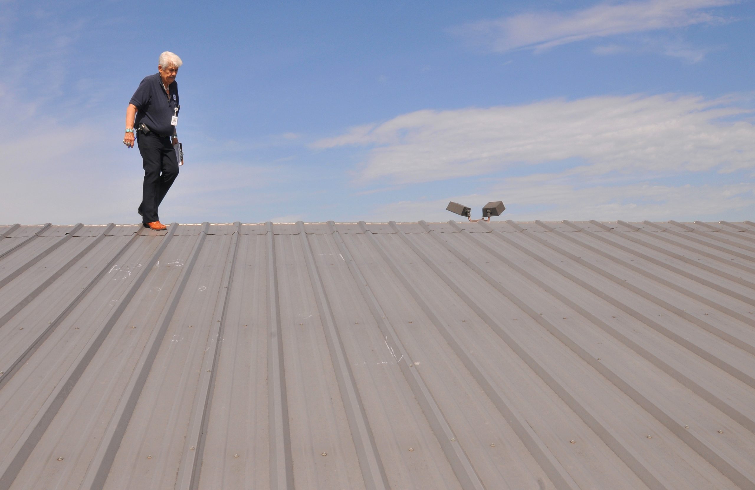 Questions to Ask Before Hiring a Roofing Contractor