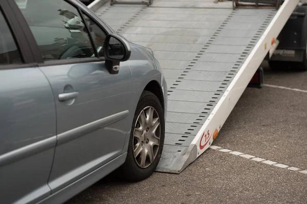 Same Day Towing Service Calgary for All Road Emergencies