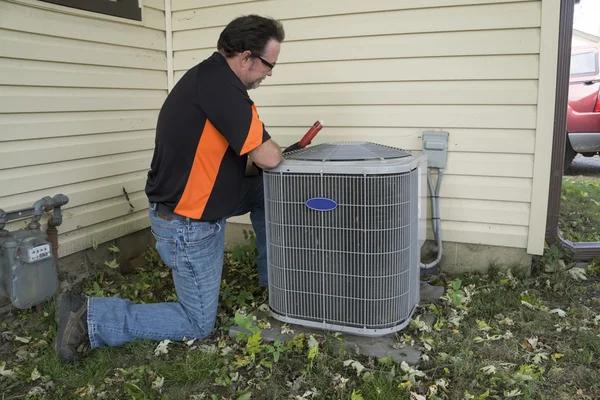 Troubleshooting Common Air Conditioning Issues Before Calling a Technician
