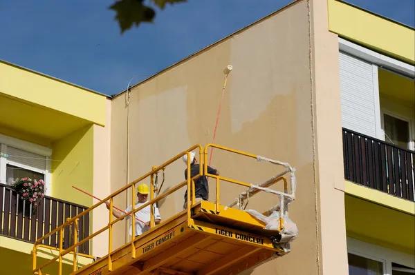 From Surface Preparation to Final Coats: Exterior Painting Tips